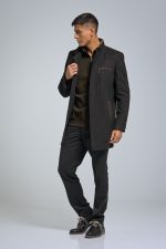 Μάλλινο Ανδρικό Παλτό με Όρθιο Γιακά και Καφέ Λεπτομέρειες σε Μαύρο Χρώμα