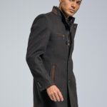 Μάλλινο Ανδρικό Παλτό με Όρθιο Γιακά και Καφέ Λεπτομέρειες σε Μαύρο Χρώμα