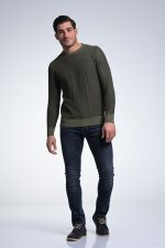 Βαμβακερό Ανδρικό Πλεκτό Χακί με Λαιμόκοψη και Μικροσχέδιο