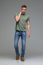 Μονόχρωμο πράσινο ανδρικό κοντομάνικο T-SHIRT