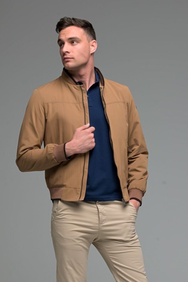 Μπεζ Κοντό Ανοιξιάτικο Ανδρικό Μπουφάν με Μαο Γιακά