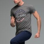 Γκρι ανδρικό κοντομάνικο T-SHIRT με Στάμπα TRADEMARK