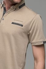 Πόλο ανδρικό μπλουζάκι μπεζ MS με κοντό μανίκι και σχέδιο στο γιακά – Slim Fit