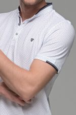 Μαο Λευκό Ανδρικό Πόλο Μπλουζάκι με Μπλε Μικροσχέδιο