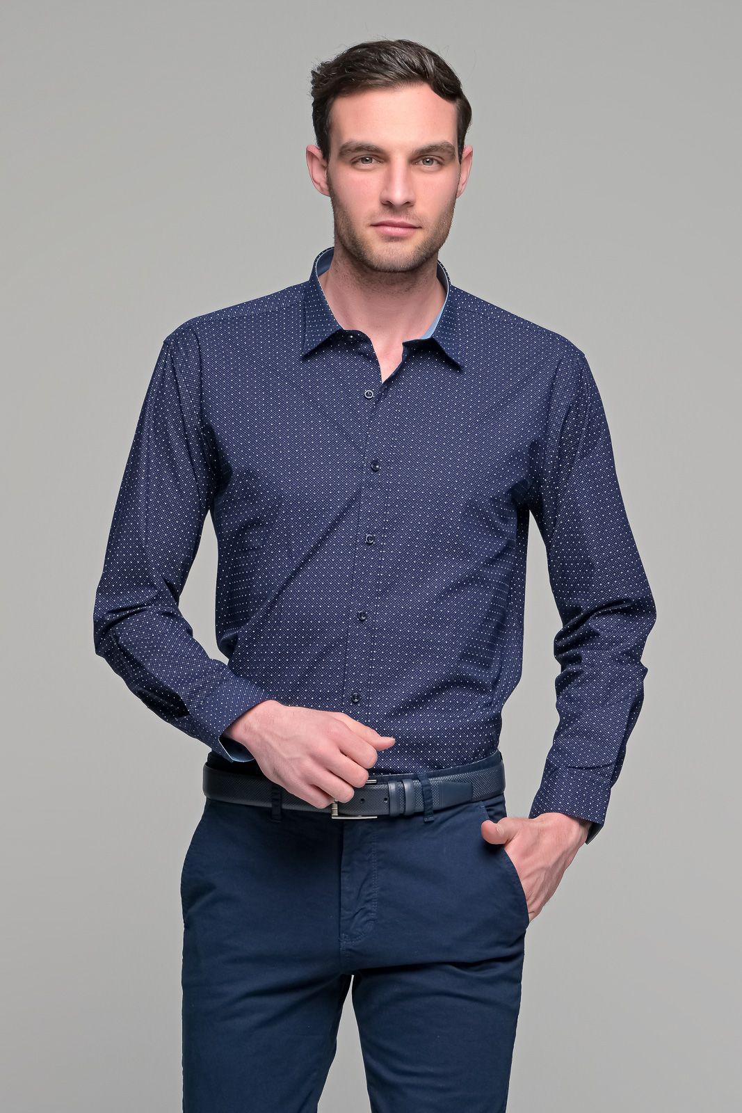 Ανδρικό μπλε πουκάμισο με καμελ print – Slim Fit