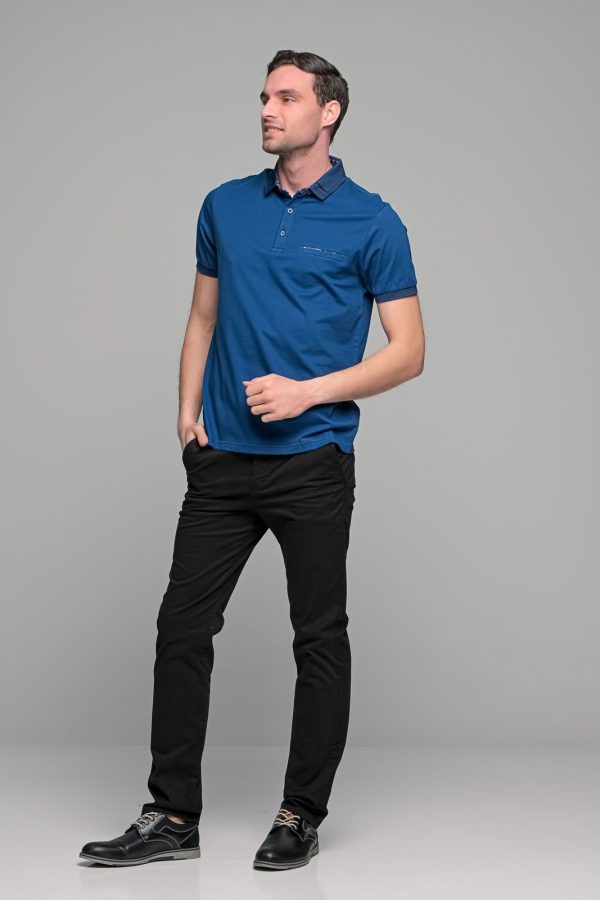 Μπλε ανδρικό πόλο MNT με τσεπάκι και ρίγα στο γιακά - regular fit