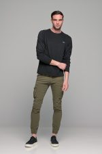 Μαύρη ανδρική μακρυμάνικη μπλούζα με στάμπα FRL