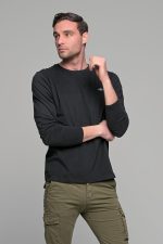 Μαύρη ανδρική μακρυμάνικη μπλούζα με στάμπα FRL