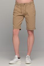 Ανδρική βερμούδα chino με ύφανση σε κάμελ χρώμα