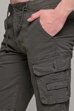 Ανδρική cargo βερμούδα massaro με τσέπες σε σκούρο χακί χρώμα - Image 2