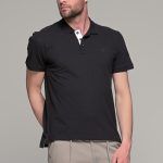 Μαύρο ανδρικό πόλο μπλουζάκι MASSARO με λευκή πατιλέτα - Regular fit
