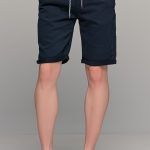 Ανδρική βερμούδα σε μπλε χρώμα