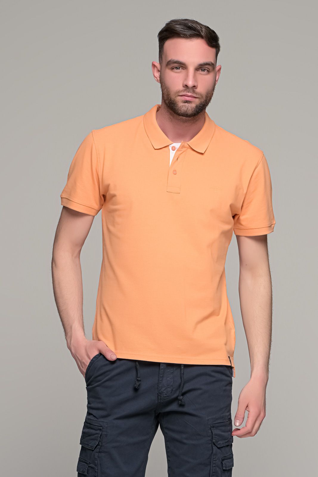 Πορτοκαλί ανδρικό πόλο μπλουζάκι MASSARO με λευκή πατιλέτα - Regular fit