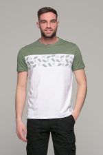 Λευκό ανδρικό κοντομάνικο T-SHIRT με πράσινο σχέδιο στο στήθος - Image 2