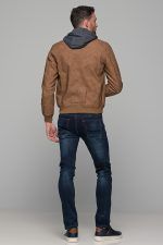 Κάμελ ανδρικό μπουφάν δερματίνη τύπου suede με αφαιρούμενο γιλέκο-κουκούλα - slim fit - Image 9