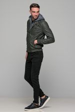 Χακί ανδρικό μπουφάν δερματίνη τύπου suede με αφαιρούμενο γιλέκο-κουκούλα - slim fit - Image 9