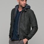 Γκρι ανδρικό μπουφάν δερματίνη τύπου suede με αφαιρούμενο γιλέκο-κουκούλα - slim fit