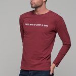 Μπορντό ανδρική μακρυμάνικη μπλούζα με στάμπα στο στήθος