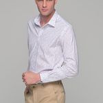 Ανδρικό πουκάμισο λευκό με μπεζ print μικροσχέδιο – Slim Fit