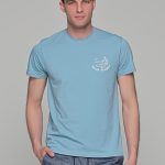 Σιέλ ανδρικό κοντομάνικο T-SHIRT με στάμπα "Saint Tropez"