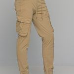 Cargo ανδρικό παντελόνι με τσέπες και λάστιχο σε Μπεζ χρώμα - Slim Fit