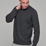 Βαμβακερό Ανδρικό Πουλόβερ με Βε σε Γκρι-Ανθρακί Χρώμα