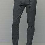 Υφασμάτινο γκρι ανδρικό παντελόνι με λάστιχο τύπου κοστουμιού  – Slim fit