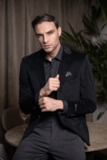 Μαύρο βελουτέ ανδρικό σακάκι AM- slim fit - Image 2