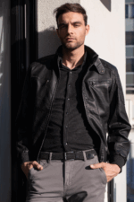 Ανδρικό μπουφάν από δερματίνη PU μαύρο PAPARAZZI με αφαιρούμενο γιλέκο-κουκούλα - slim fit - Image 2