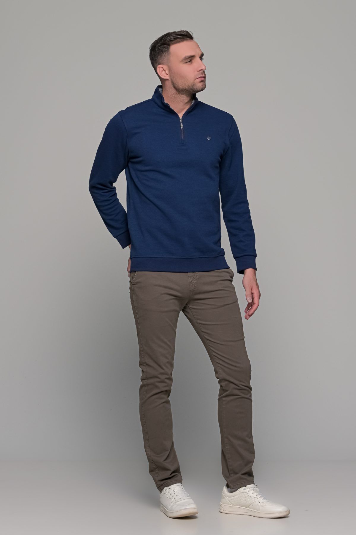 Chinos ανδρικό παντελόνι υφασμάτινο στο χρώμα του Πούρου MASSARO - Slim fit - Image 9