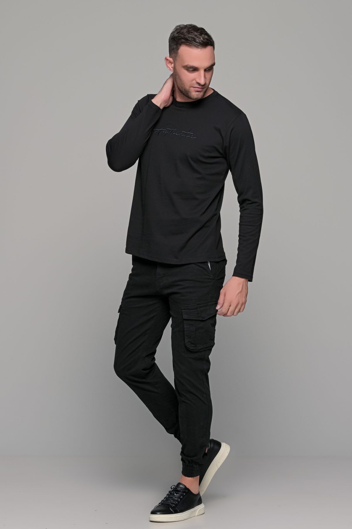 Μαύρο ανδρικό μακρυμάνικο t-shirt με στάμπα Authentic - Image 6