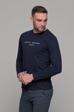 Σκούρο μπλε ανδρικό μακρυμάνικο t-shirt με στάμπα Quiet Drems - Image 3