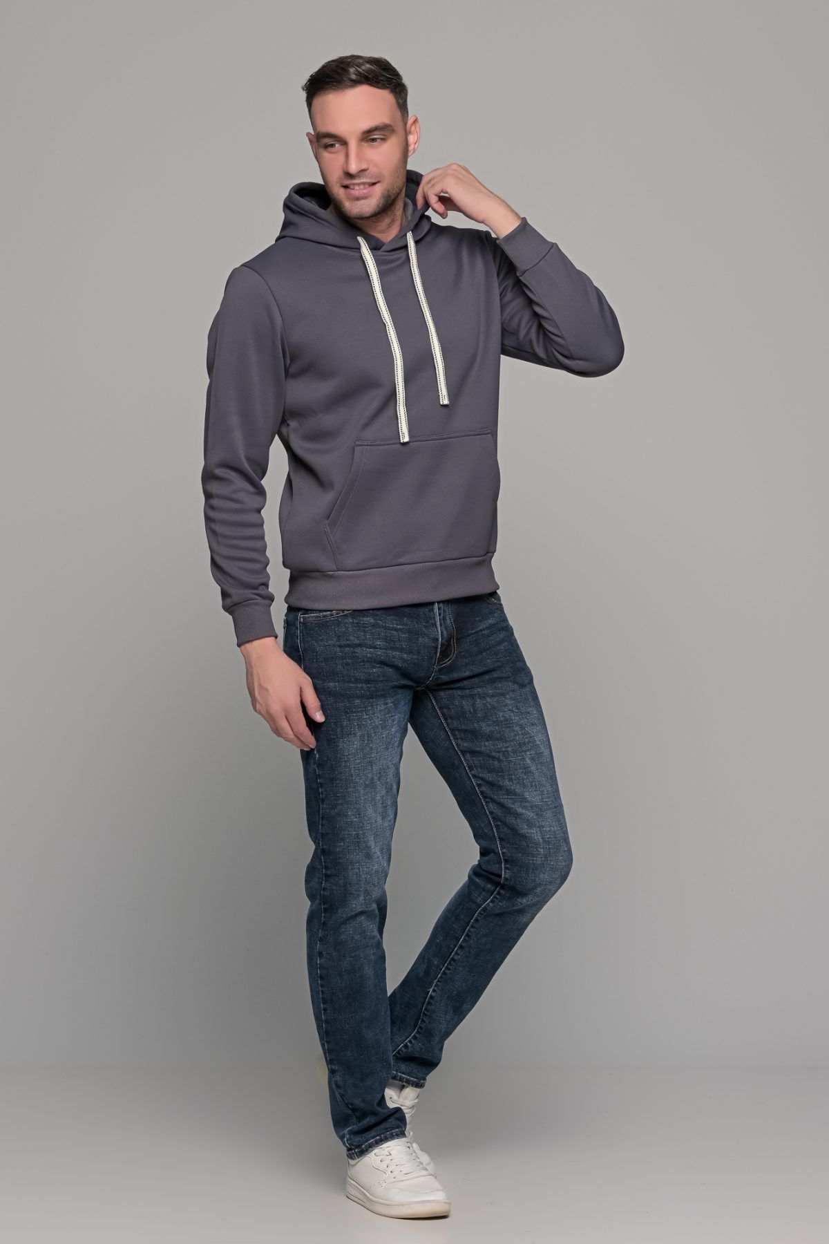 andriko-fouter-gri-me-anaglifi-ifansi-monoxrwmo-zesto