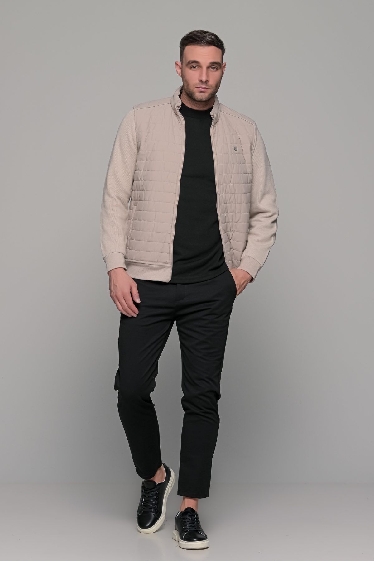 Ανδρική μαύρη μπλούζα μακρυμάνικη με λουπέτο