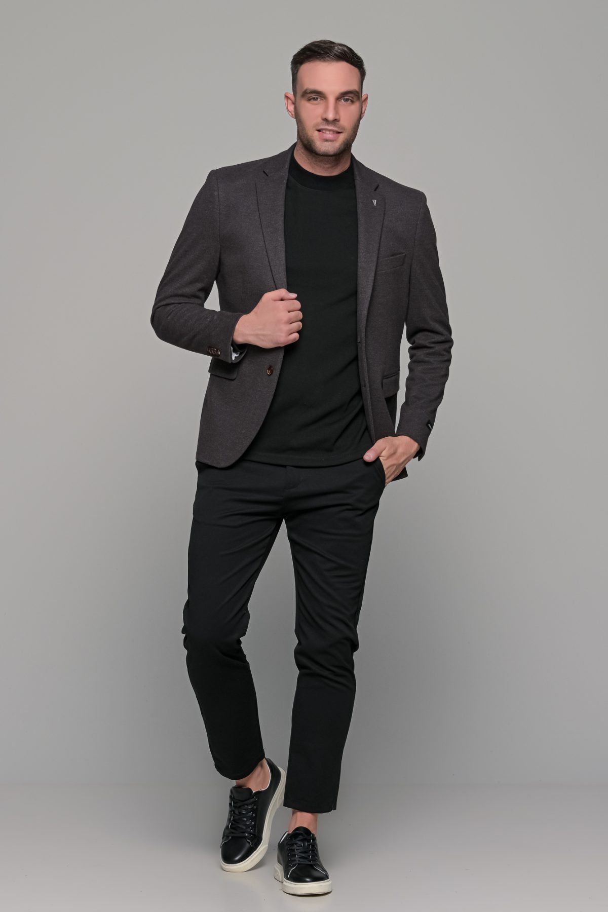 Ανδρική μαύρη μπλούζα μακρυμάνικη με λουπέτο