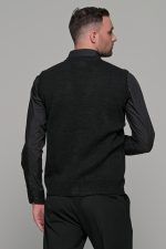 Μαύρη ανδρική καζάκα με κουμπιά