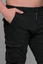 Cargo ανδρικό παντελόνι μαύρο με τσέπες και λάστιχο - Slim Fit - Image 2