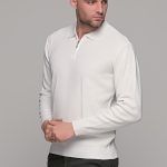 Λευκό ανδρικό πλεκτό μπλουζάκι με φερμουάρ