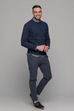 Mπλε ανδρικό πλεκτό πουλόβερ με πλέξη κοτσίδα