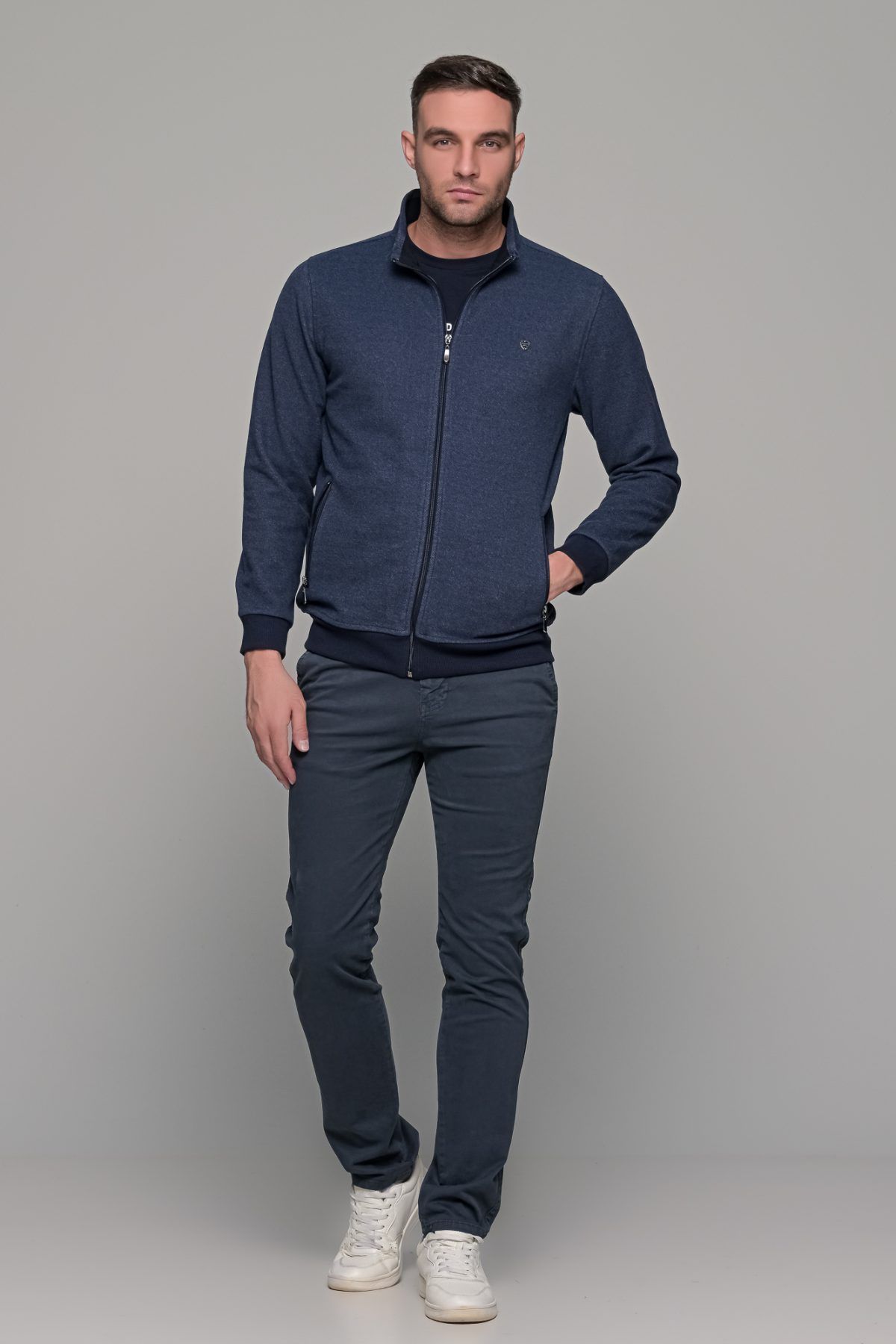 Μπλε ανδρική ζακέτα MS με τσέπες - slim fit