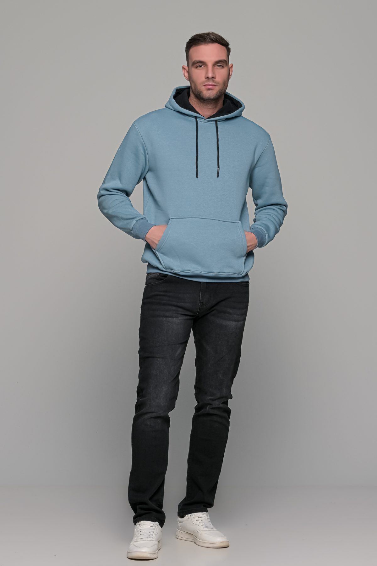 Ανδρικό μπλε σιέλ μονόχρωμο φούτερ με κουκούλα - Image 7