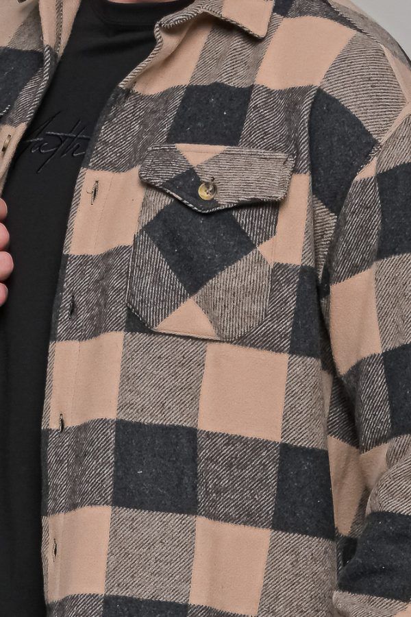 poykamiso-fanelenio-andriko-man-men-casual-kathimerino-jacket-karo-mayro-mauro-black-beige-mpez-me-giaka-koympia-shirt