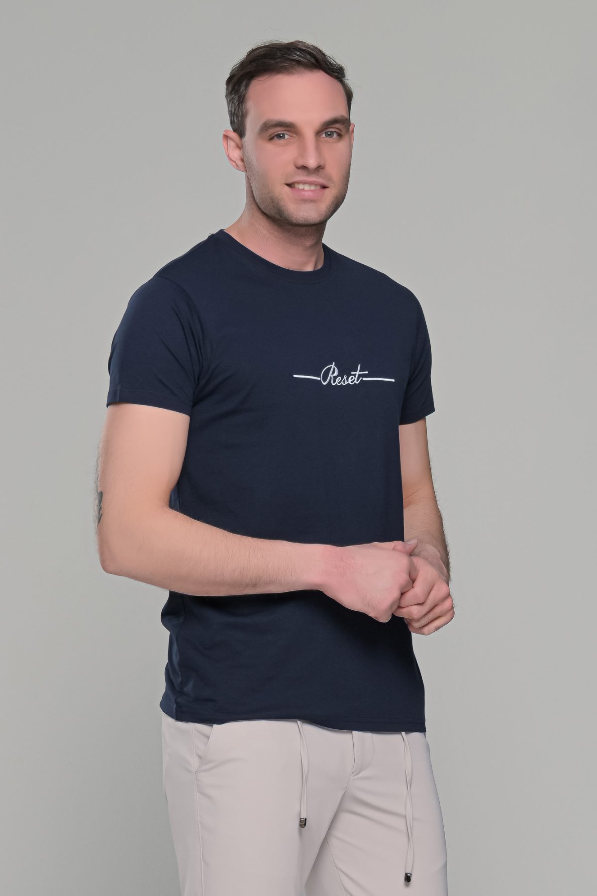 Σκούρο μπλε κοντομάνικο t-shirt ανδρικό μπλουζάκι με στάμπα - Image 5