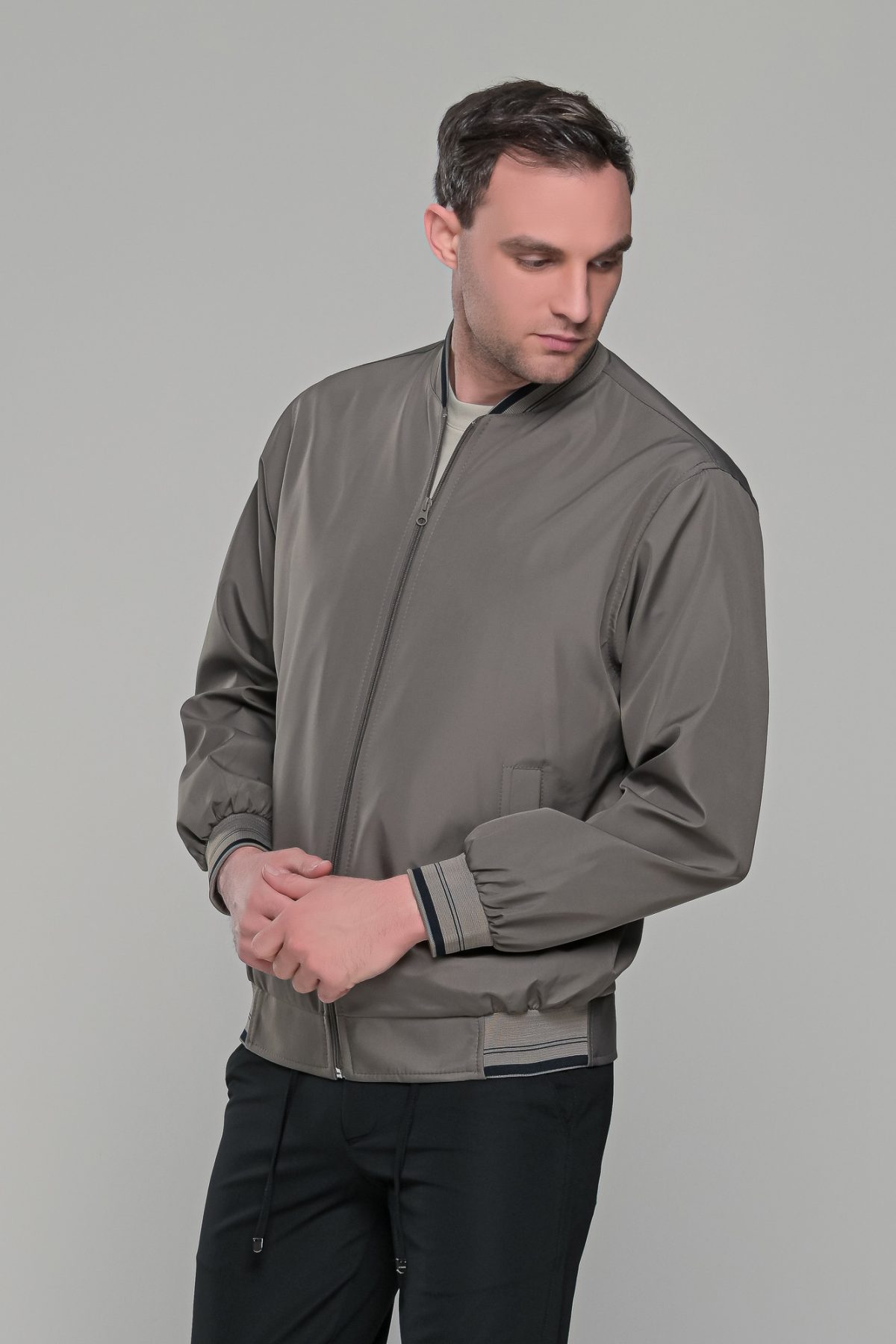 Χακί ανδρικό ανοιξιάτικο μπουφάν - Slim fit - Image 5