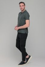 Πράσινο χακί ανδρικό μονόχρωμο πόλο πικέ μπλουζάκι Paparazzi- Classic Fit - Image 4