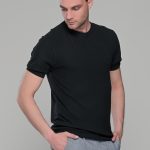 Μαύρο πλεκτό ανδρικό κοντομάνικο μπλουζάκι με λαιμόκοψη  – Slim Fit