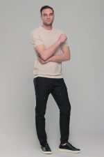 Μπεζ πλεκτό ανδρικό κοντομάνικο μπλουζάκι με λαιμόκοψη  – Slim Fit - Image 6