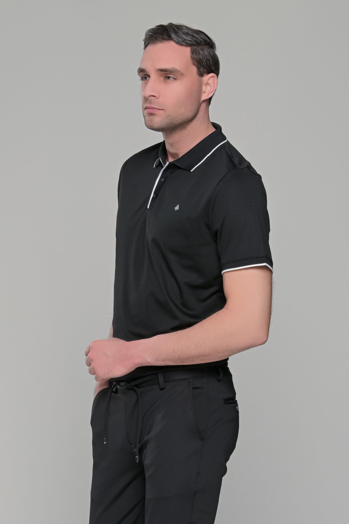 Ανδρικό μαύρο πόλο μπλουζάκι MS με κοντό μανίκι – Slim Fit - Image 3