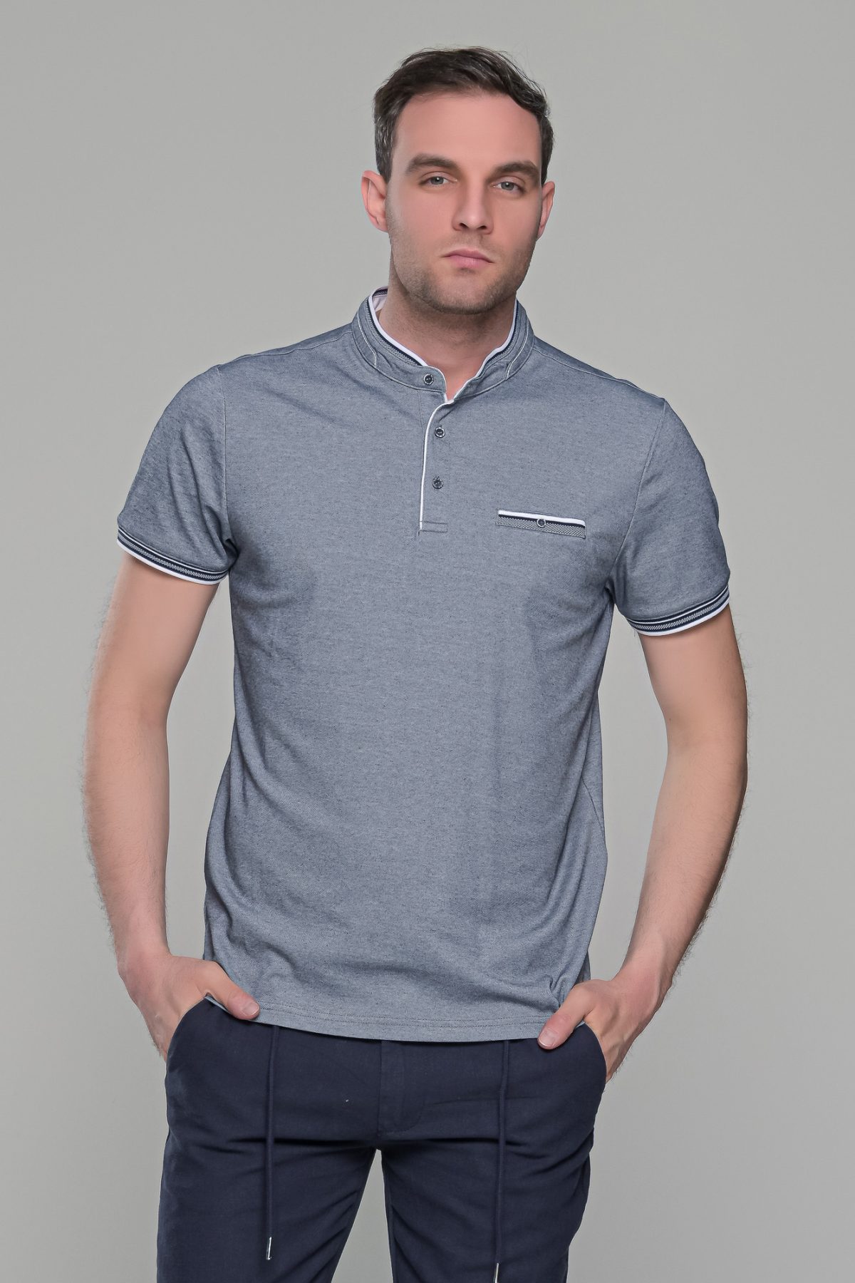 Ανδρικό λευκό-μπλε μπλουζάκι MS με μάο γιακά και κοντό μανίκι – Slim Fit - Image 5