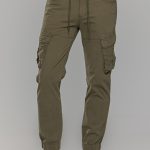 Πράσινο-χακί cargo ανδρικό καλοκαιρινό παντελόνι με τσέπες και λάστιχο - Slim Fit